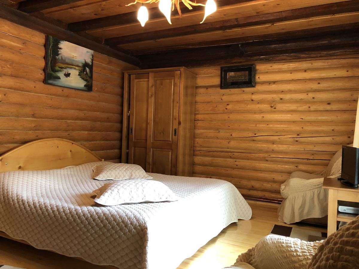 Cabana Bradul Óradna Kültér fotó