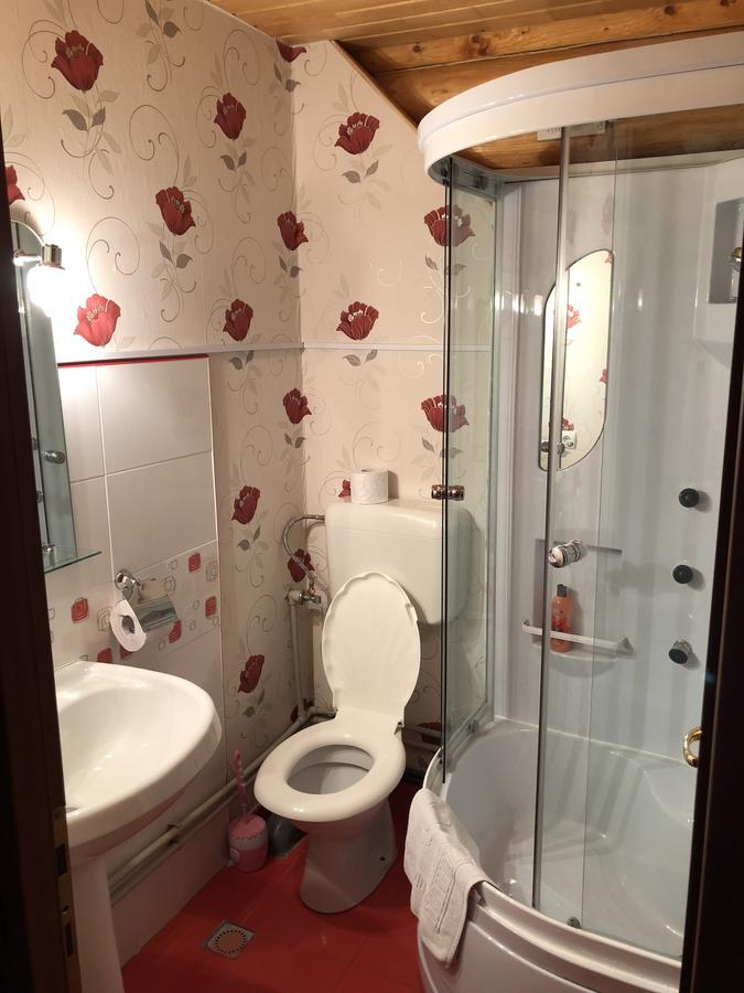 Cabana Bradul Óradna Kültér fotó