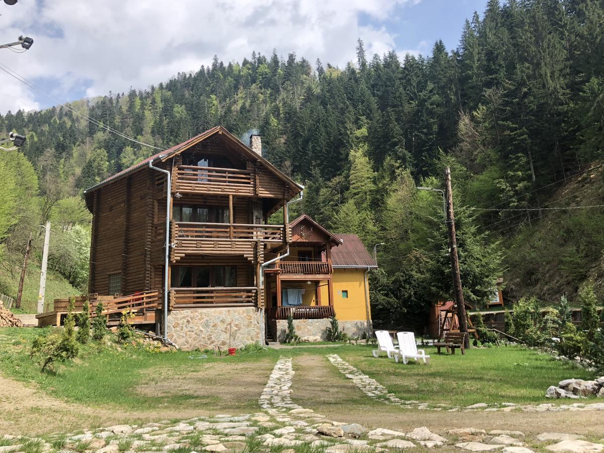 Cabana Bradul Óradna Kültér fotó